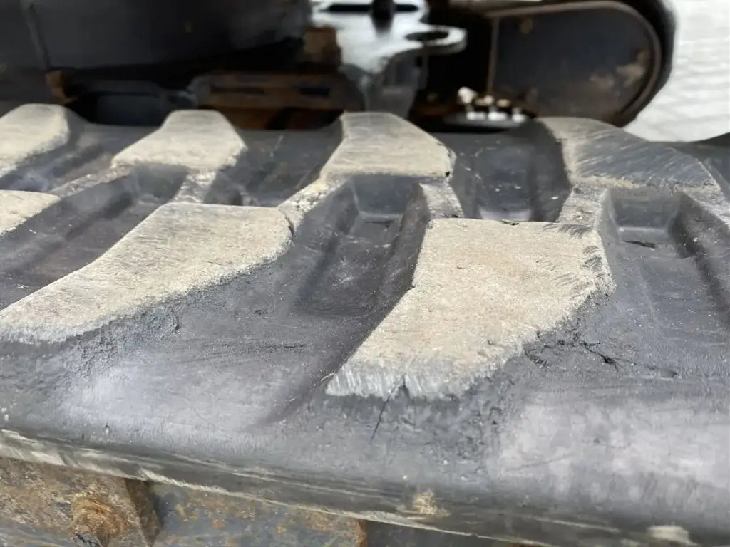 Mini-pelle KUBOTA KX019-4 – 1,8 T robuste et productive + 3 Godets – Garantie 12 mois