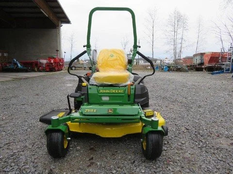 John Deere Z 515E