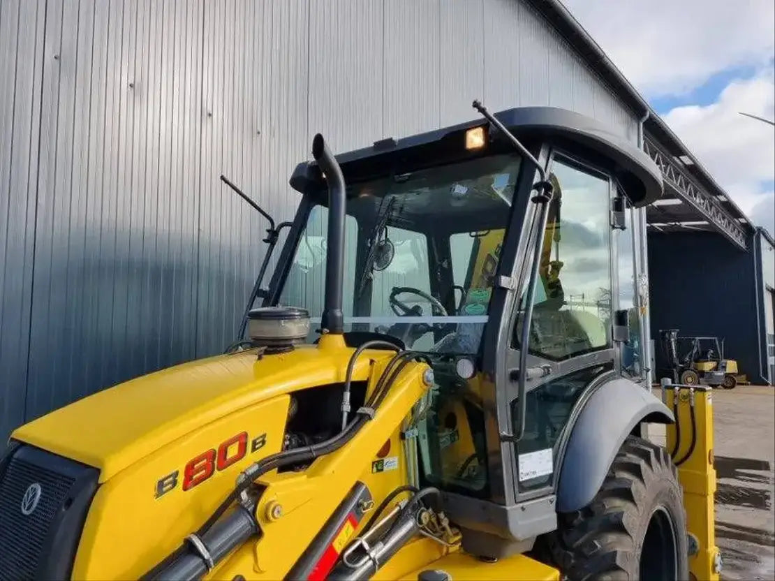 New Holland B80B