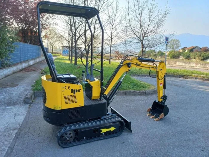 Mini-pelle JPC HT 12 – 1.2 T sur chenilles avec 3 godets  Garantie 2 ans