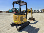 CATERPILLAR 301.7CR + 3 GODETS + REMORQUE 2021