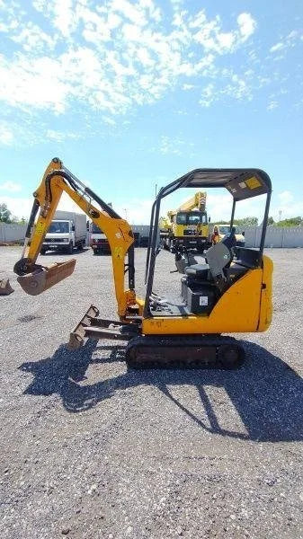 BOBCAT E14 / 1,3 T 2014