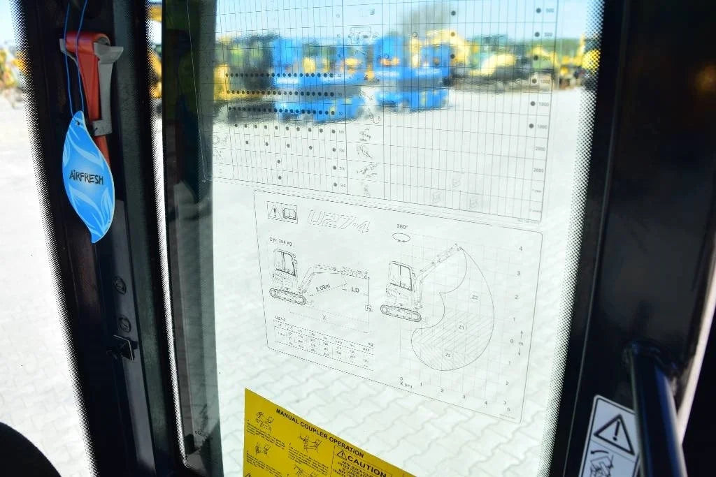 Mini-pelle KUBOTA U27-4 – 2,6 T + 3 Godets – Garantie 12 mois