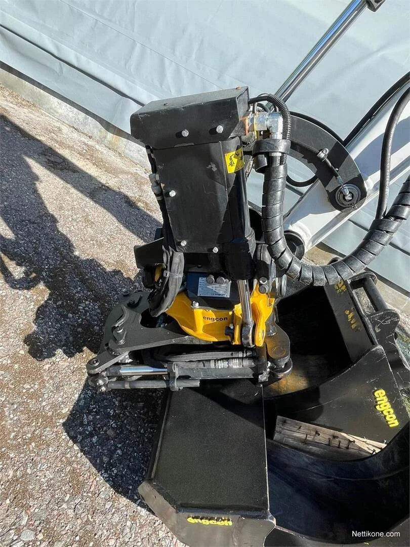 Bobcat E27Z + ENGCON + 4 GODETS (2021) - Garantie 12 mois