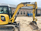 CATERPILLAR 305.5 E2 CR Minibagger – 5,2 t Hochleistungsturbo + 3 Löffel – 12 Monate Garantie
