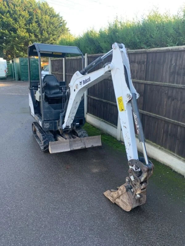 Bobcat E16 , 1,6T 2014