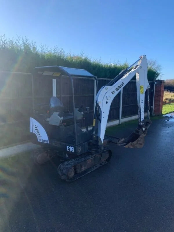 Bobcat E16 , 1,6T 2014