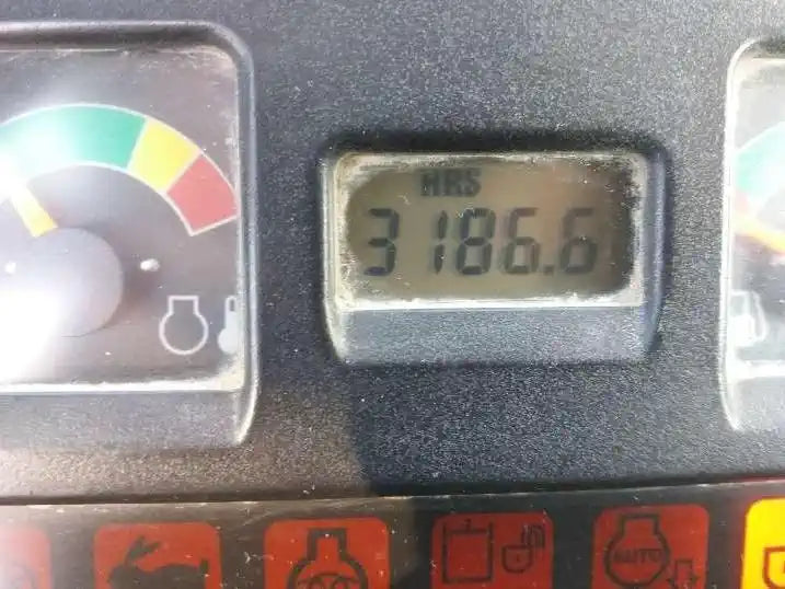 BOBCAT E26 + 3 GODETS