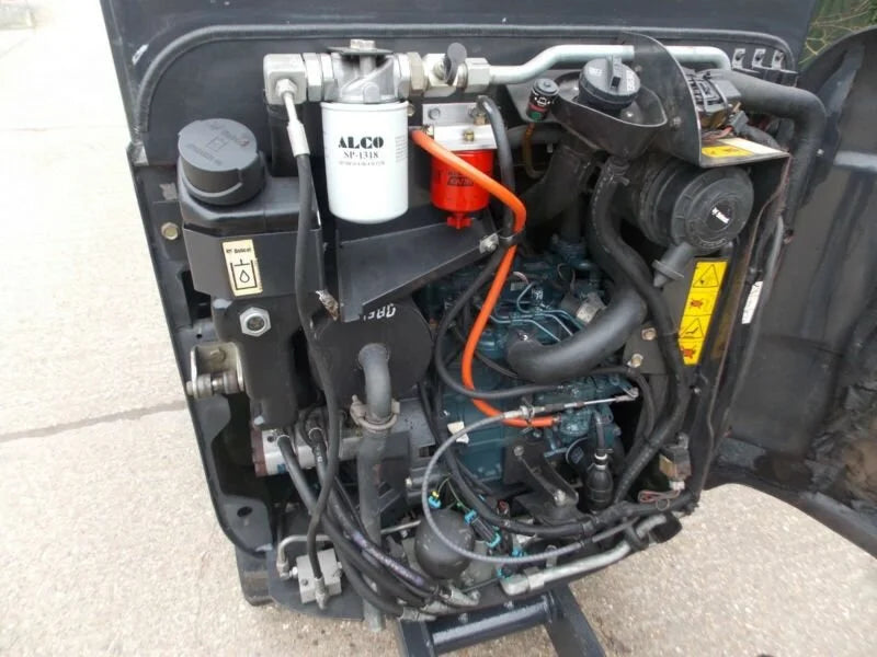 Bobcat E14, 1.5T 2013 et remorque 2,6T