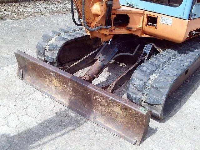 Mini-pelle HITACHI EX 40 – 4,1 T + 3 Godets – Garantie 12 mois