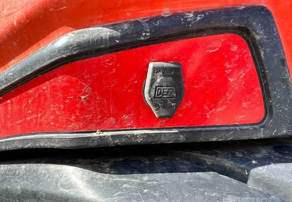 Mini-pelle KUBOTA KX057-4 – 5,7 T performante et polyvalente + 3 Godets – Garantie 12 mois