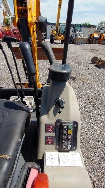 BOBCAT E14 / 1,3 T 2014