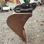 Bobcat 322g, 1,6T + 3 Godets