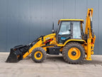 JCB 3DX