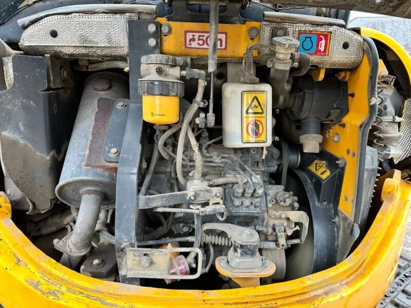 Mini-pelle JCB 8030 ZTS ZERO – 2,8 T + 3 Godets – Garantie 12 mois