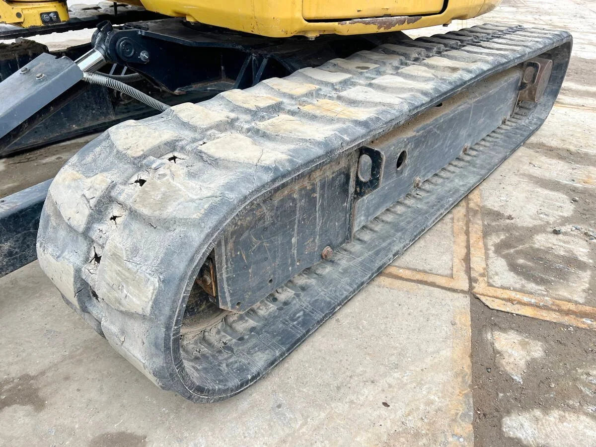 CATERPILLAR 305.5 E2 CR Minibagger – 5,2 t Hochleistungsturbo + 3 Löffel – 12 Monate Garantie