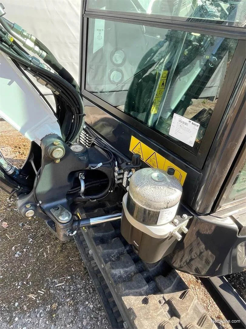 Bobcat E27Z + ENGCON + 4 GODETS (2021) - Garantie 12 mois