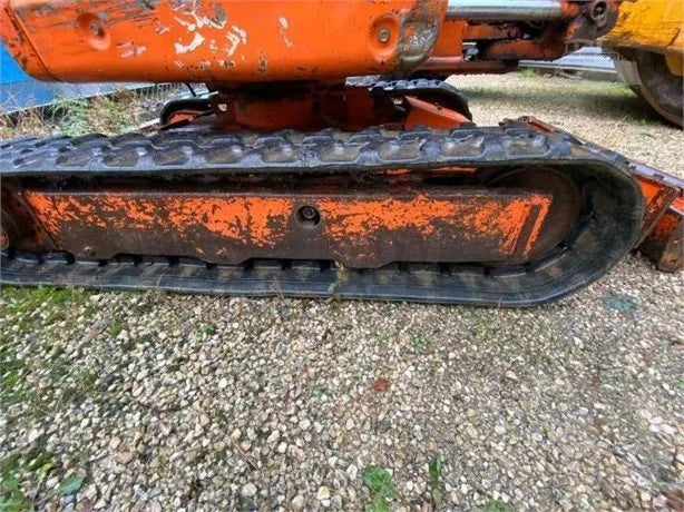 Mini-pelle HUTTER IHI 15NX – 1,5 T + 3 Godets – Garantie 12 mois