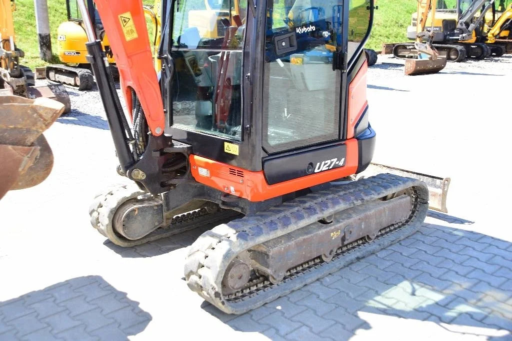 Mini-pelle KUBOTA U27-4 – 2,6 T + 3 Godets – Garantie 12 mois