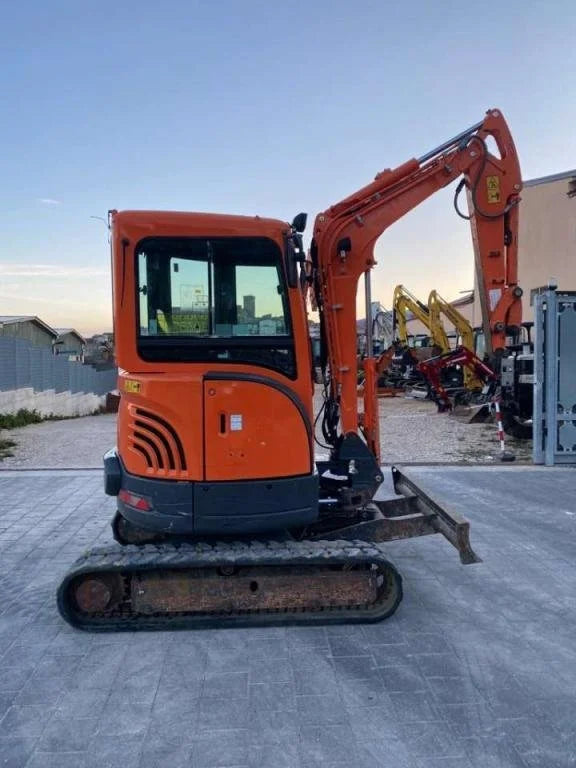 Mini-pelle DOOSAN DX27 Z – 2,8 T + 3 Godets – Garantie 12 mois