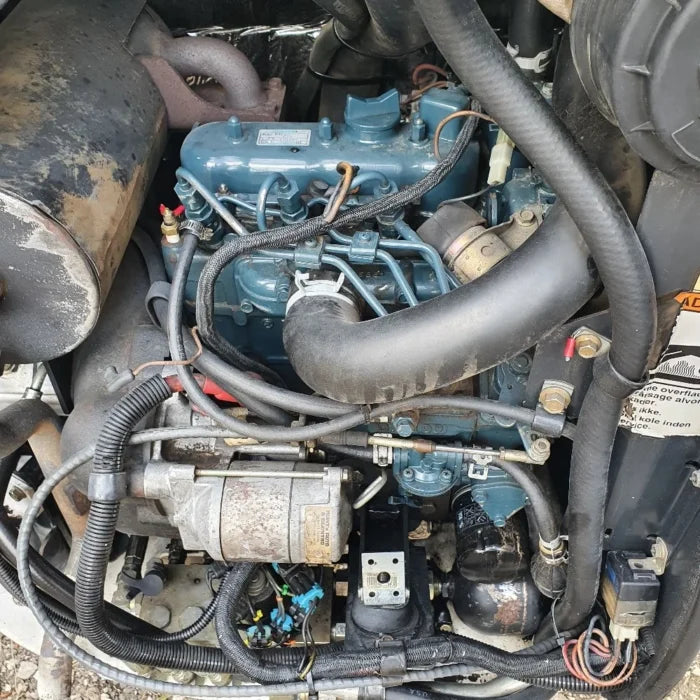 Bobcat 322g, 1,6T + 3 Godets