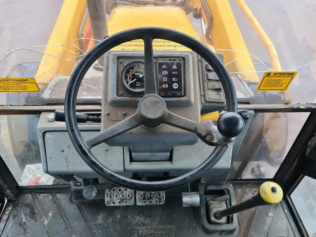 Massey Ferguson 860 backhoe