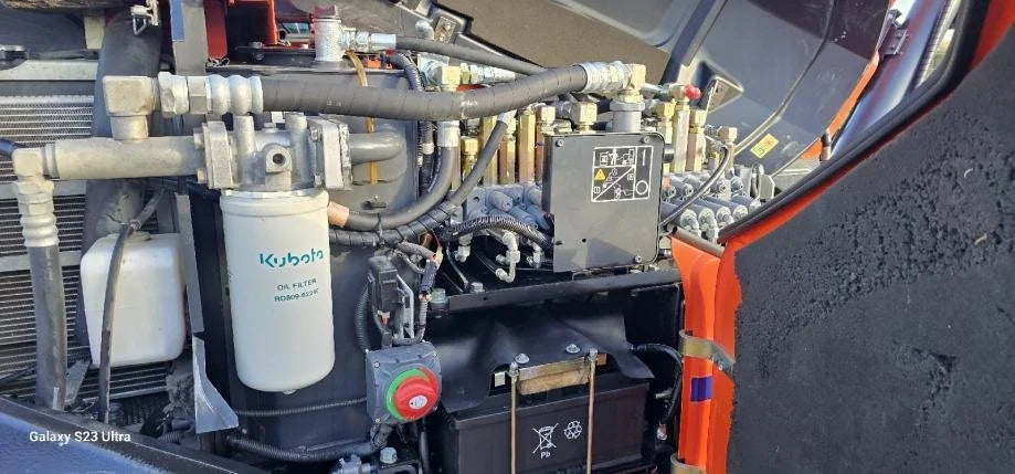 Pelle sur chenilles KUBOTA KX080-3 – 8,2 T + 3 Godets - Garantie 12 mois