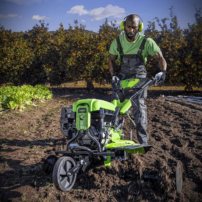 Motoculteur à essence 7CV 4T 5200W 212 cm3 Motobineuse avec Fraises et Butteur VITO