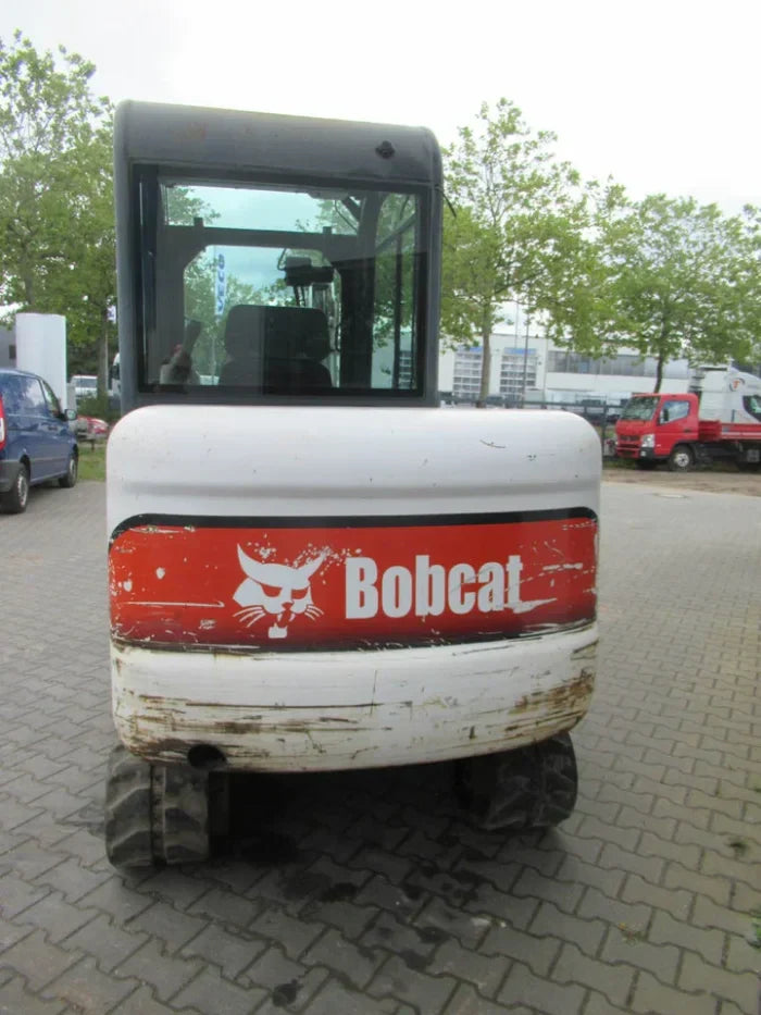 Bobcat 334, 3,4T + 3 Godets