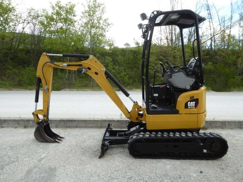 CATERPILLAR 301.7D CR