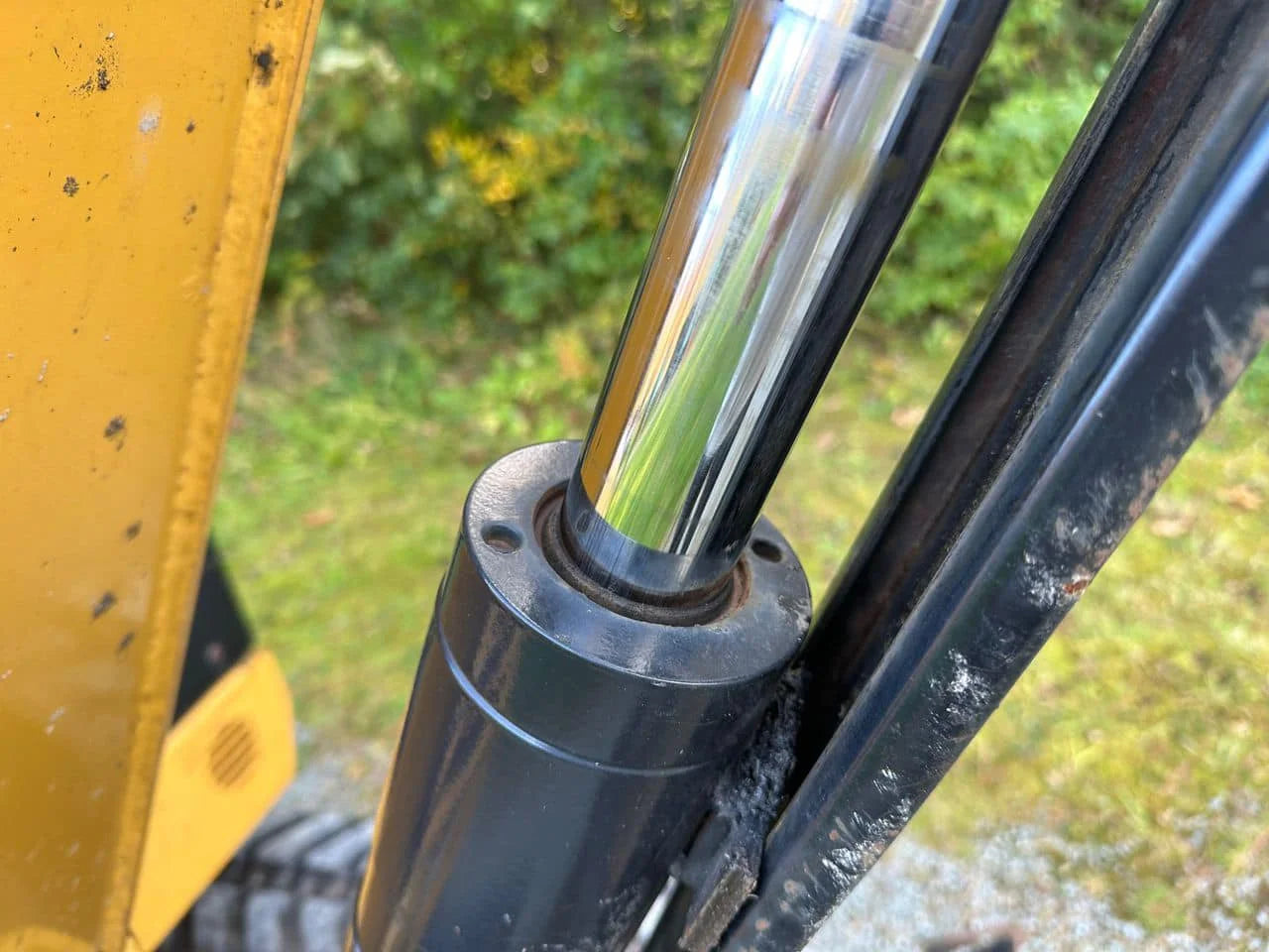 Cat 302.5C + 4 GODETS ET INCLINABLE