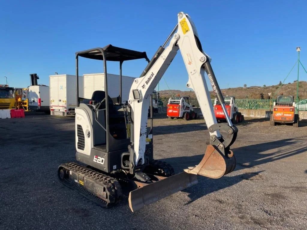 BOBCAT E20 2017