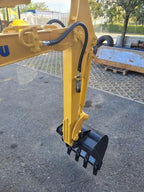 Mini-pelle KOMATSU PC18 MR2 – 1,9 T compacte et précise + 3 Godets – Garantie 12 mois