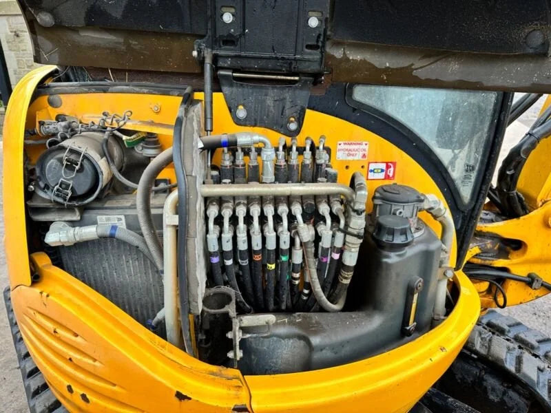 Mini-pelle JCB 8030 ZTS ZERO – 2,8 T + 3 Godets – Garantie 12 mois