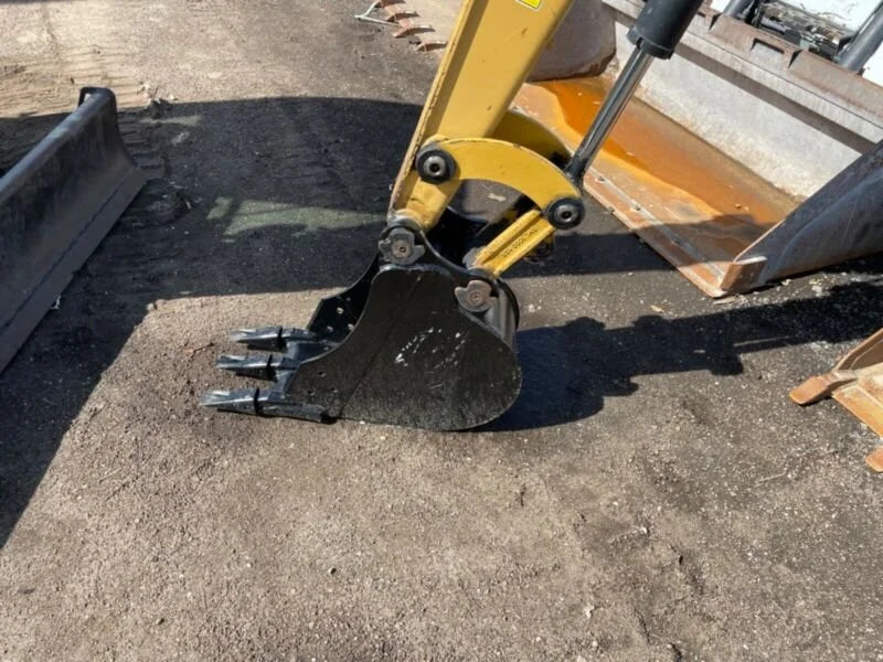 Caterpillar 303.5ECR, 3,5 t, Baujahr 2015