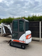 Mini-pelle BOBCAT 320 – 1,6 T + 3 Godets – Garantie 12 mois