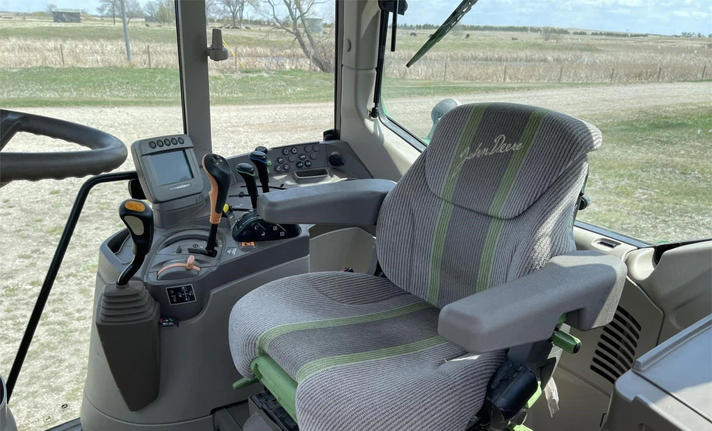 JOHN DEERE 6430 Premium 2011