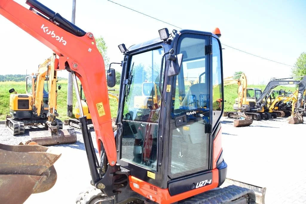 Mini-pelle KUBOTA U27-4 – 2,6 T + 3 Godets – Garantie 12 mois