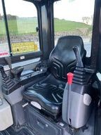 Mini-pelle DOOSAN DX27 Z – 2,8 T + 3 Godets – Garantie 12 mois