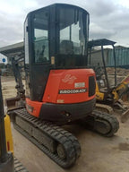 Mini-pelle EUROCOMACH ES 28.2 ZT – 2,8 T + 3 Godets – Garantie 12 mois