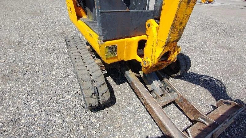 BOBCAT E14 / 1,3 T 2014