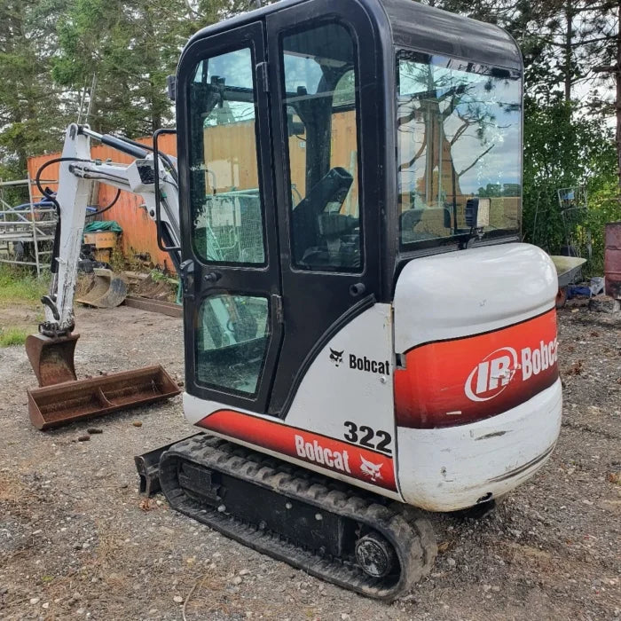 Bobcat 322g, 1,6T + 3 Godets