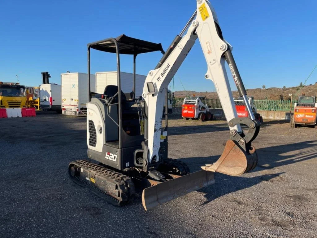 BOBCAT E20 2017