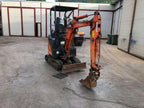 Mini-pelle HITACHI ZX17U-2 YLR – 1,8 T + 3 Godets – Garantie 12 mois