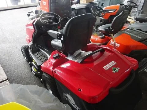 Rasentraktor Herkules HT102-24XDC