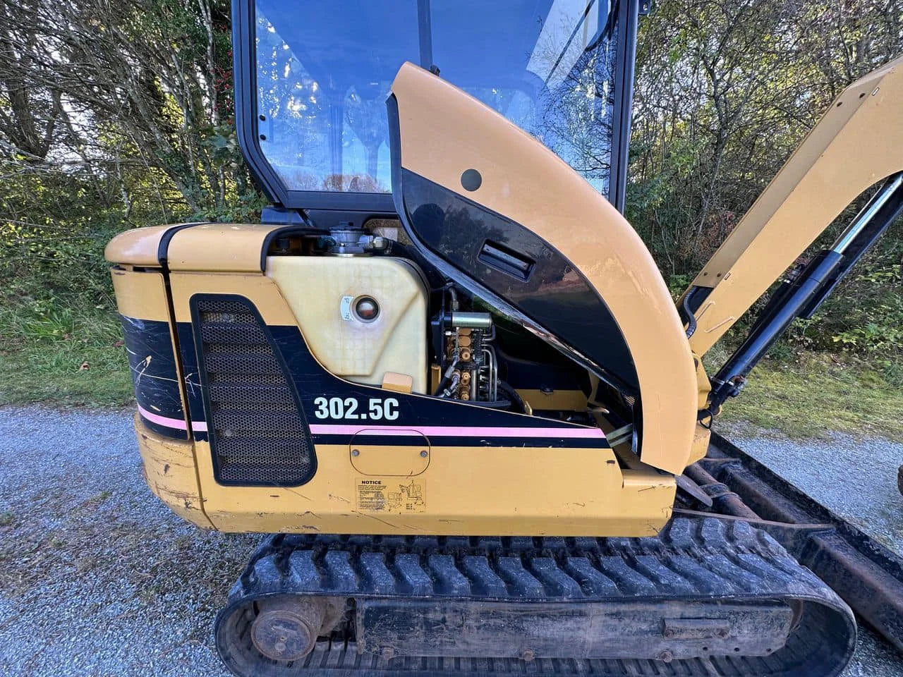 Cat 302.5C + 4 GODETS ET INCLINABLE