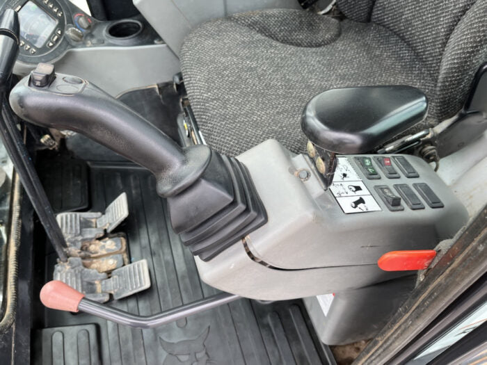 Bobcat E 55 + 3 GODETS