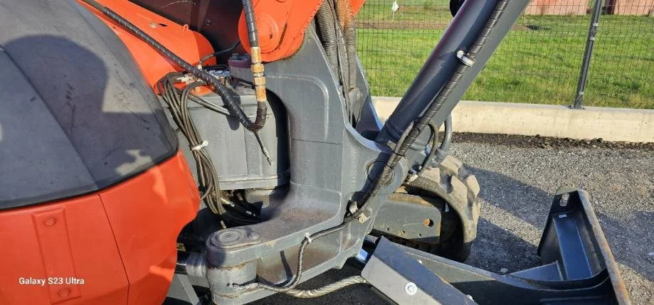 Pelle sur chenilles KUBOTA KX080-3 – 8,2 T + 3 Godets - Garantie 12 mois