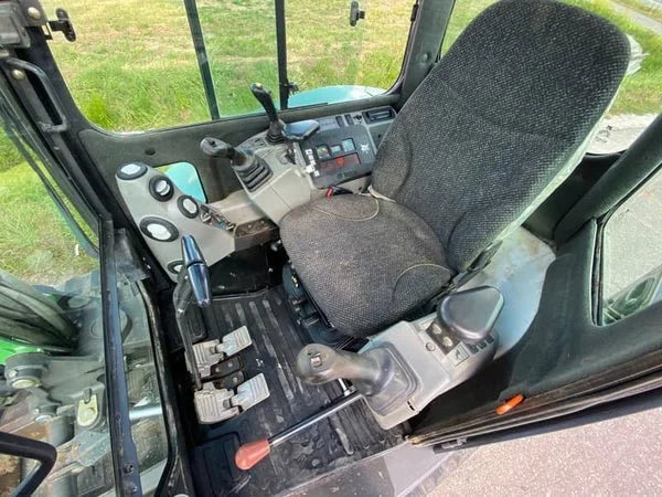 BOBCAT E55