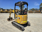 CATERPILLAR 301.7CR + 3 GODETS + REMORQUE 2021